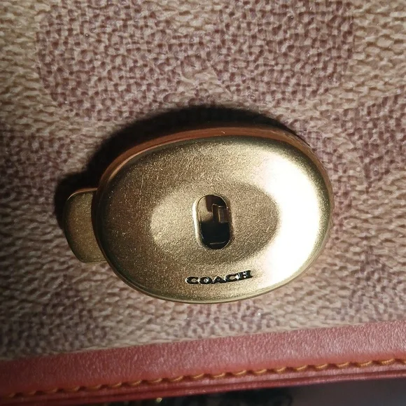 Coach Tabby Chain Crossbody Bag 19 - Picture 9 of 14